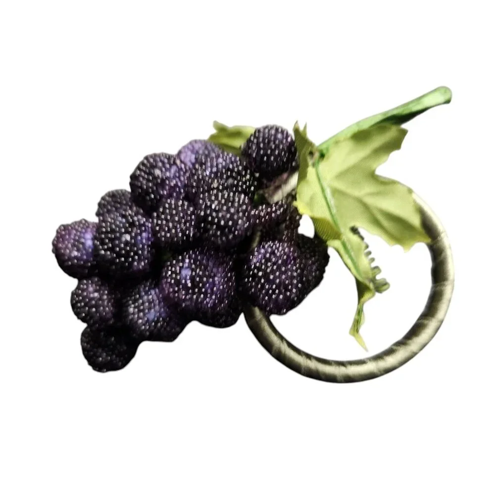 Pier 1 Imports Grape Napkin Ring Holders Set Lot Of 8 Sugar Fruit Vintage